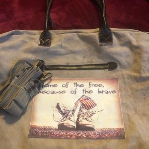 New Vintage Addiction Duffle Bag